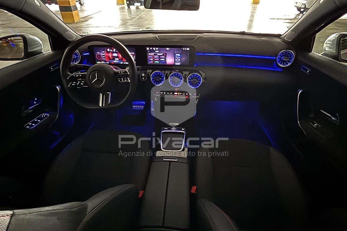MERCEDES A 200 d Automatic AMG Line Premium