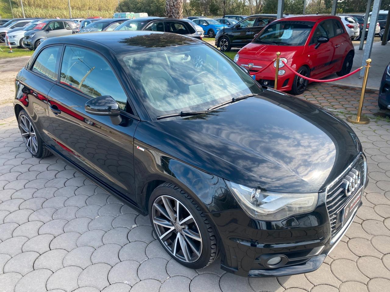 AUDI - A1 - 1.6 TDI Admired S-LINE - NEOPATENTATI - FINANZIABILE - PERMUTE