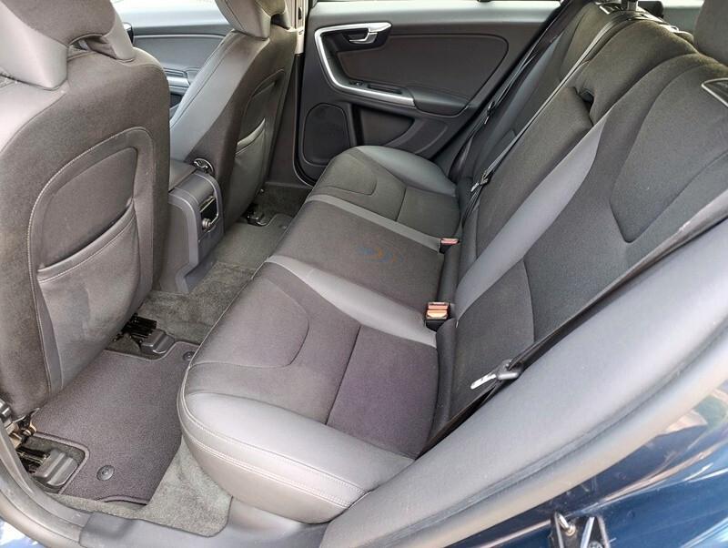 Volvo V60 DRIVe SOLO 129000 KM