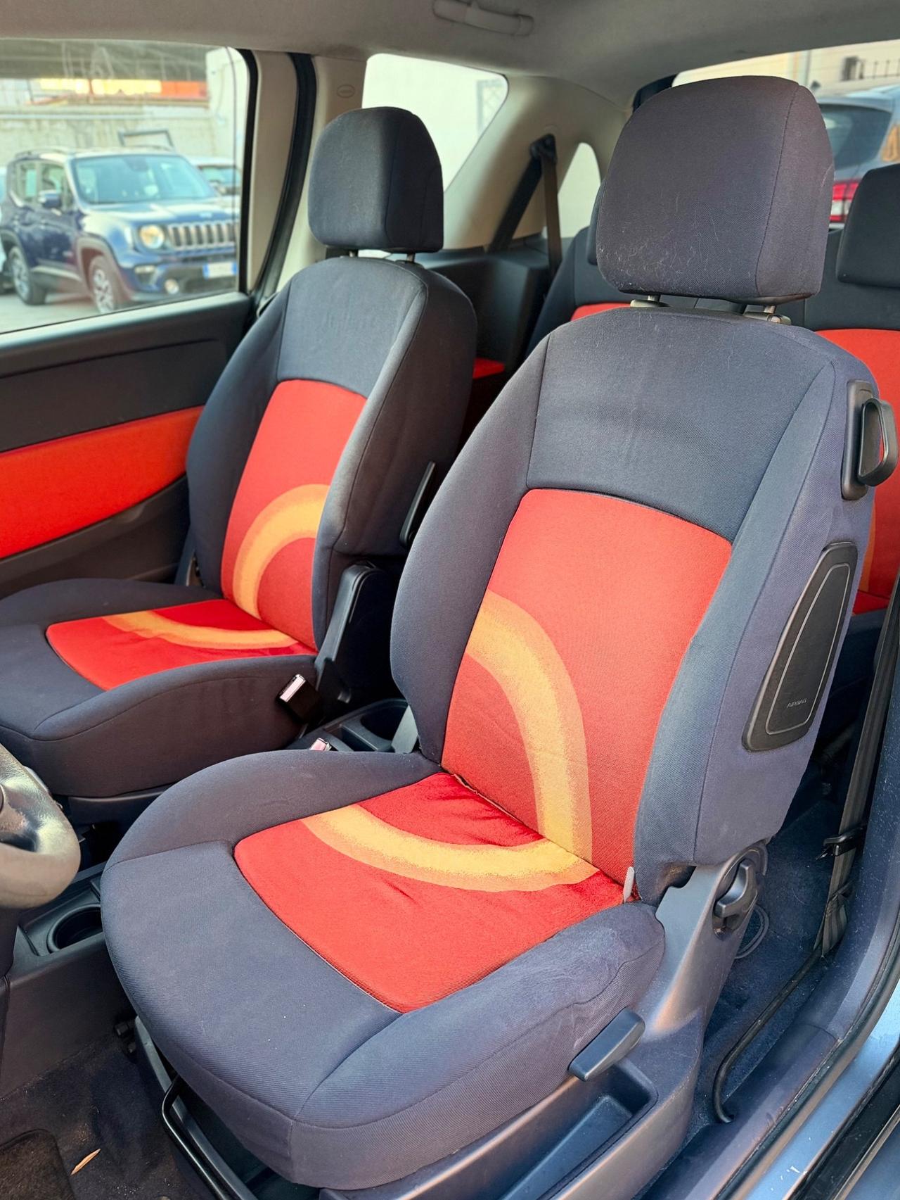 Peugeot 1007 1.4 Benzina 73 Cv