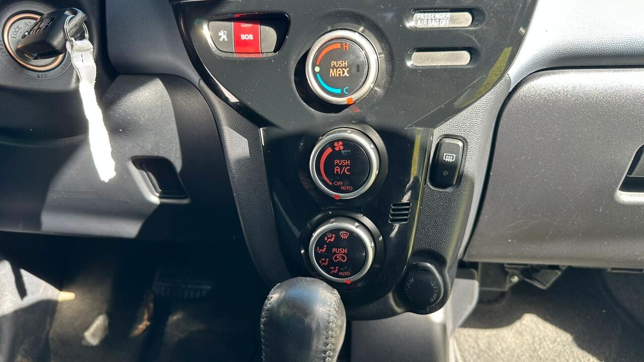 Peugeot iOn Active 100% ELETTRICA 2016 LEGGI TESTO