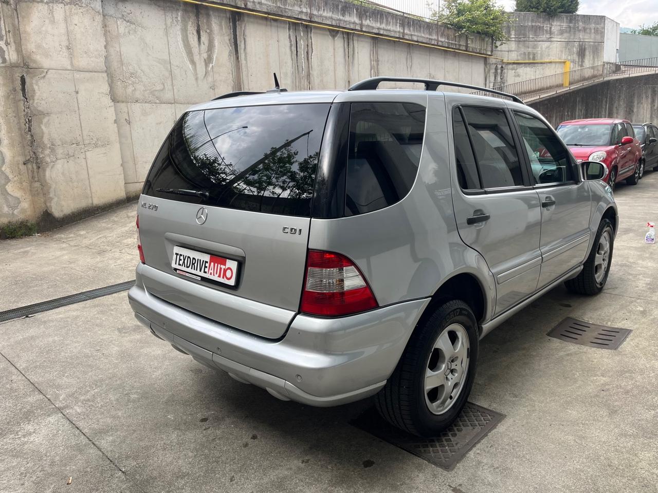 Mercedes-benz ML 270 ML 270 turbodiesel cat CDI