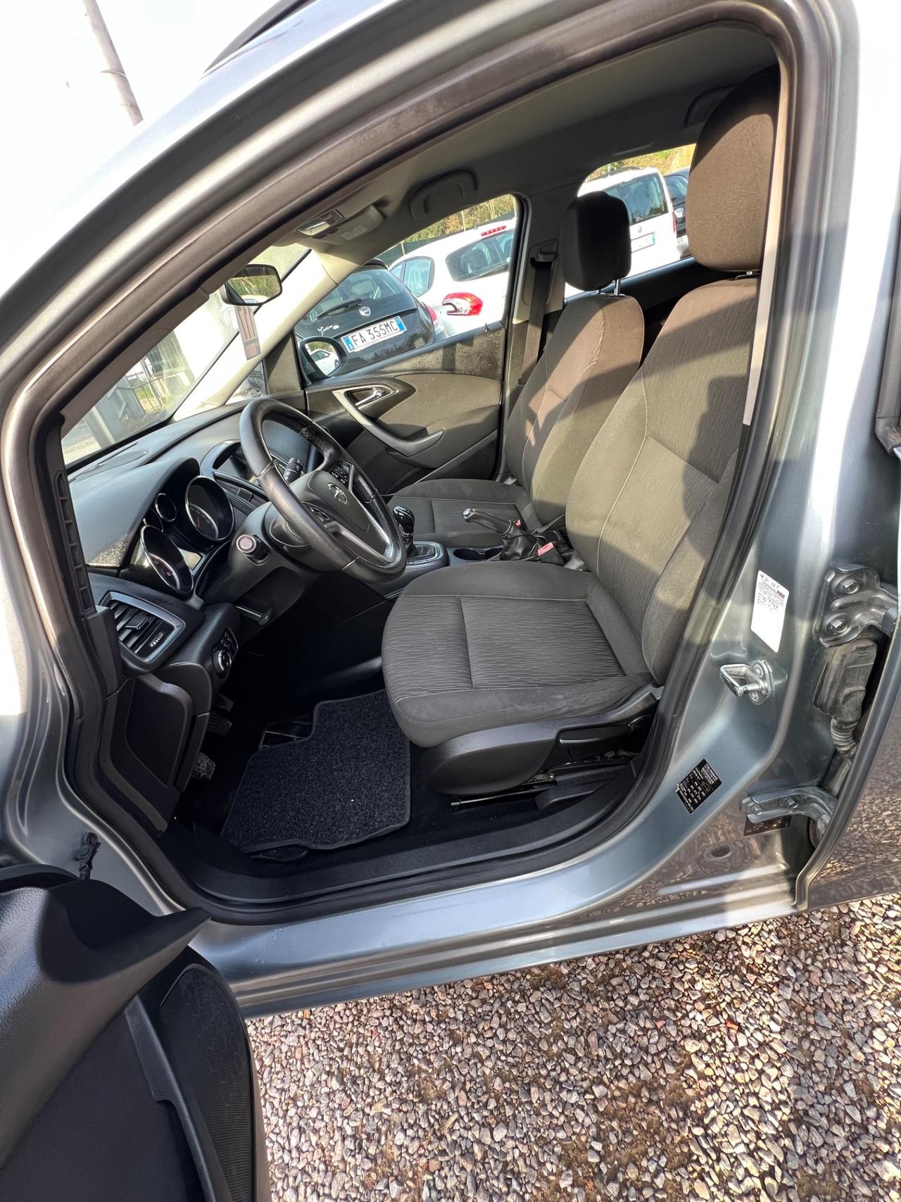 Opel Astra 1.7 CDTI 110CV Sports Tourer Cosmo