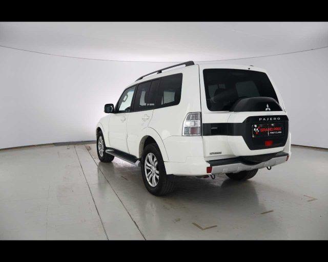 MITSUBISHI Pajero 3.2 DI-D 16V aut. 5p. Instyle DPF