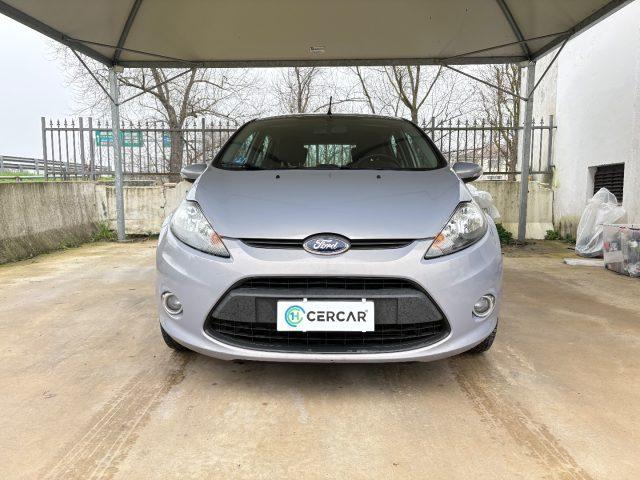 FORD Fiesta 1.4 TDCi 70CV 5 porte Titanium OK NEOPATENTATI
