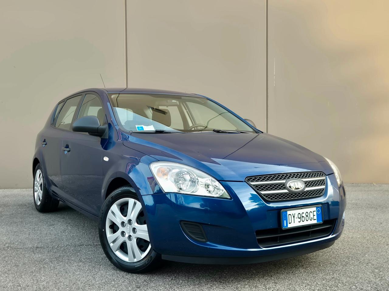 Kia Ceed cee'd 1.4 109CV 5p. LX