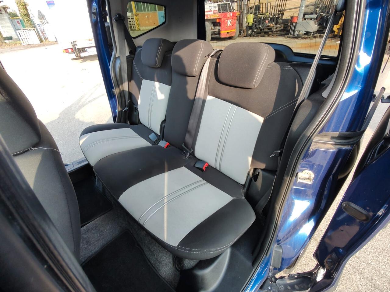 Fiat Qubo 1.4 8V 77 CV Active Natural Power, 70CV, METANO MAGGIO 2027, OK NEOPATENTATI