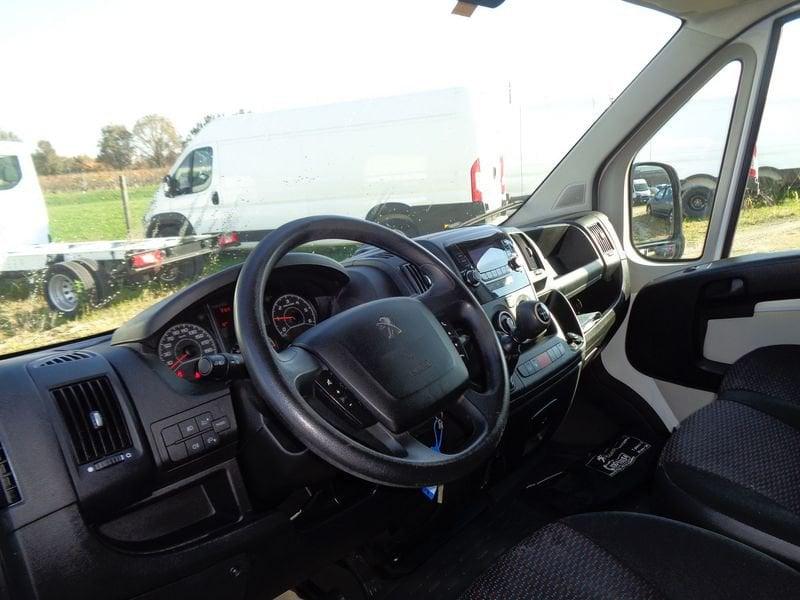 Peugeot Boxer Boxer 333 2.0 BlueHDi 130CV PC-TM Furgone +IVA