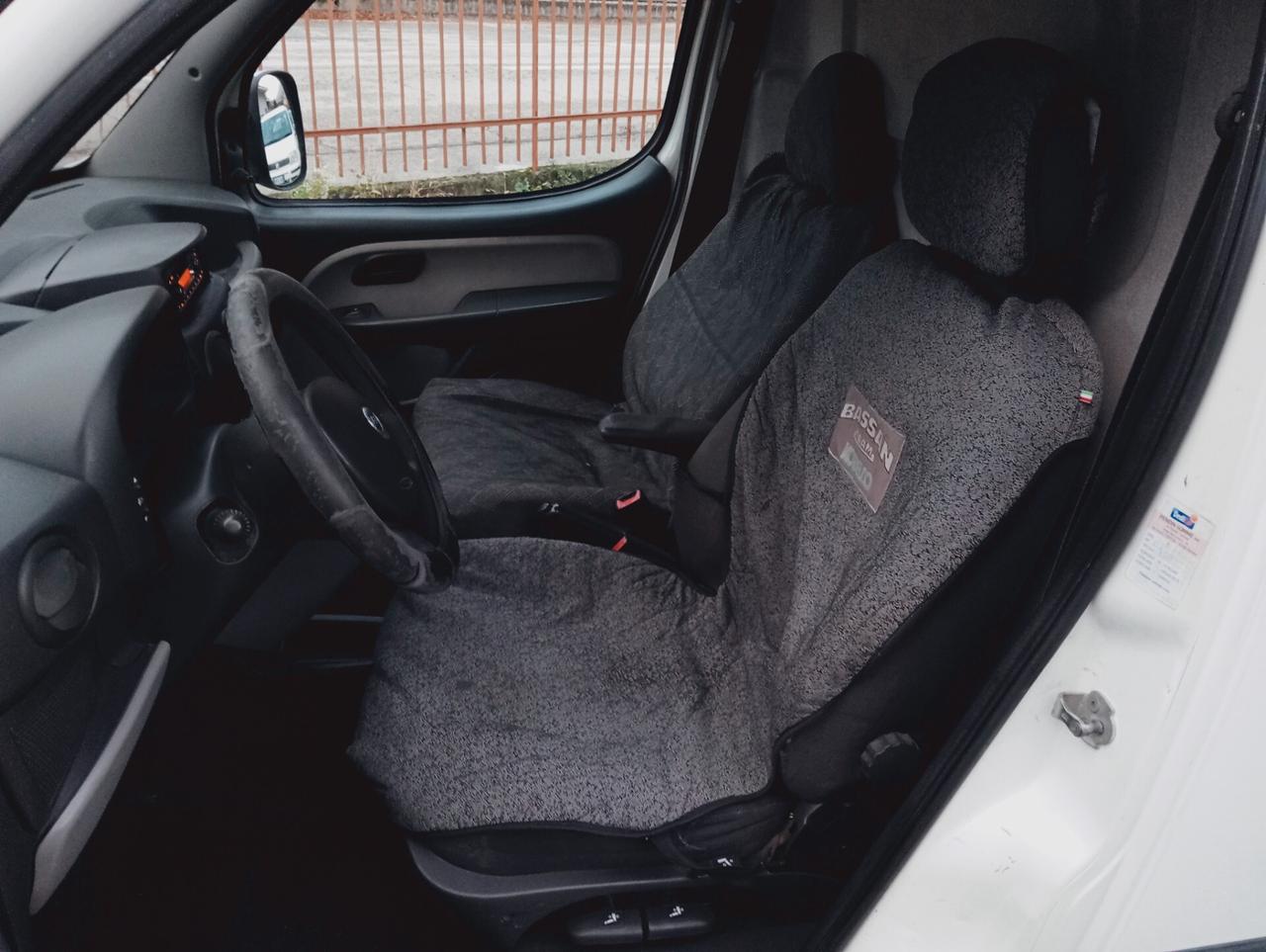 Fiat Doblo 1.9 JTD cat Cargo Lamierato