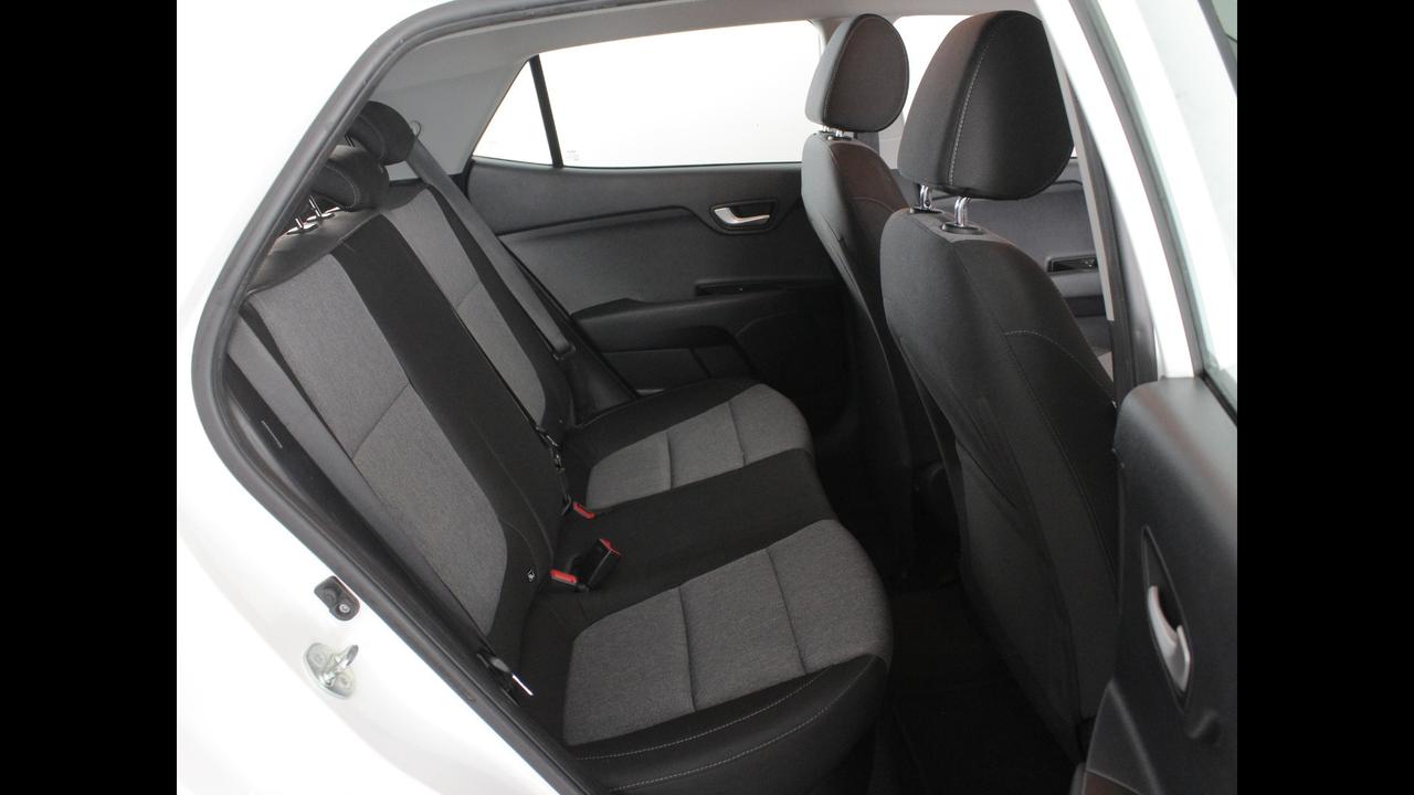 KIA Stonic - Stonic 1.2 dpi Urban 84cv