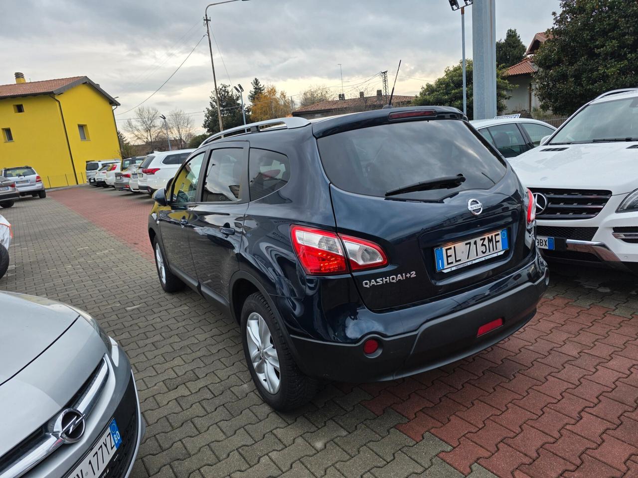 Nissan Qashqai Qashqai+2 2.0 dCi DPF 4WD aut. n-tec