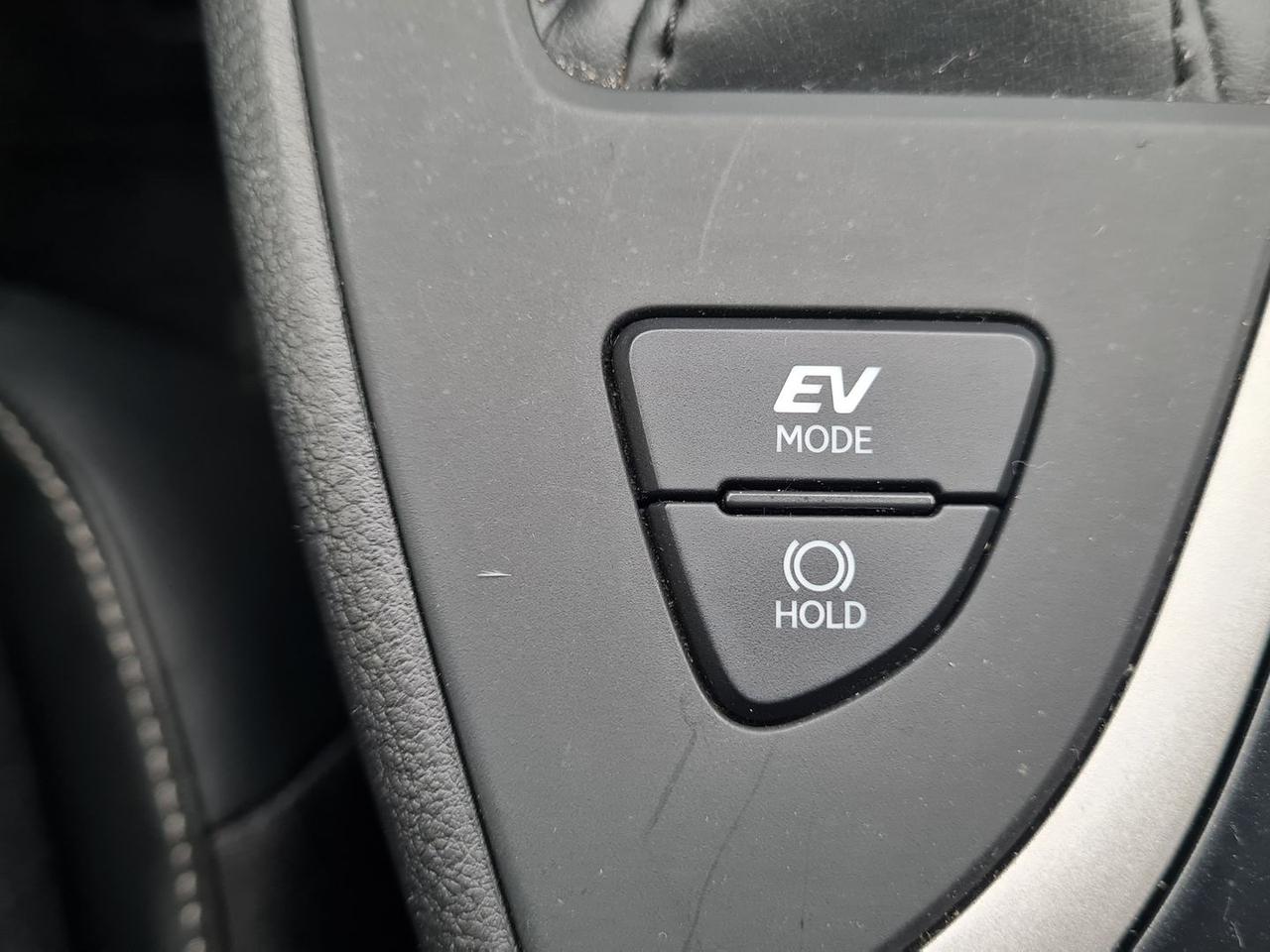 Lexus UX 250h HEV Design #8376