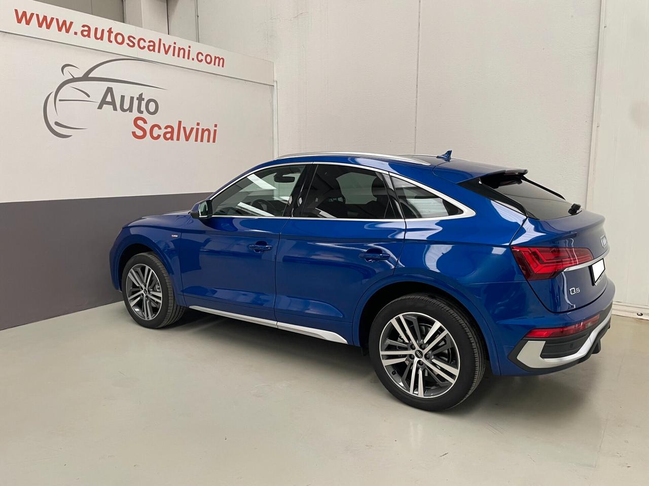 Audi Q5 SPB 40 2.0 TDI 204CV quattro S tronic line #TETTUCCIO
