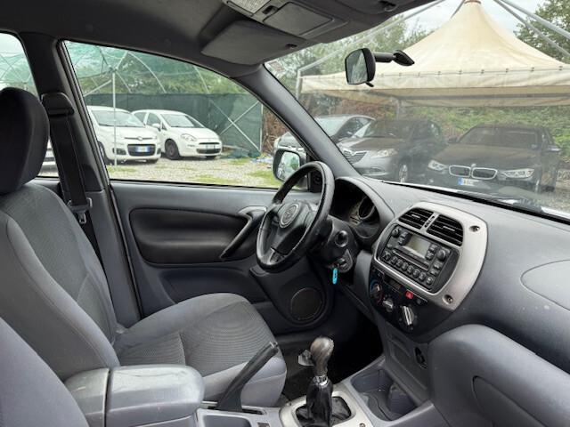 Toyota RAV 4 2.0 PASSO LUNGO GPL - BOMBOLE VALIDE FINO AL 2035