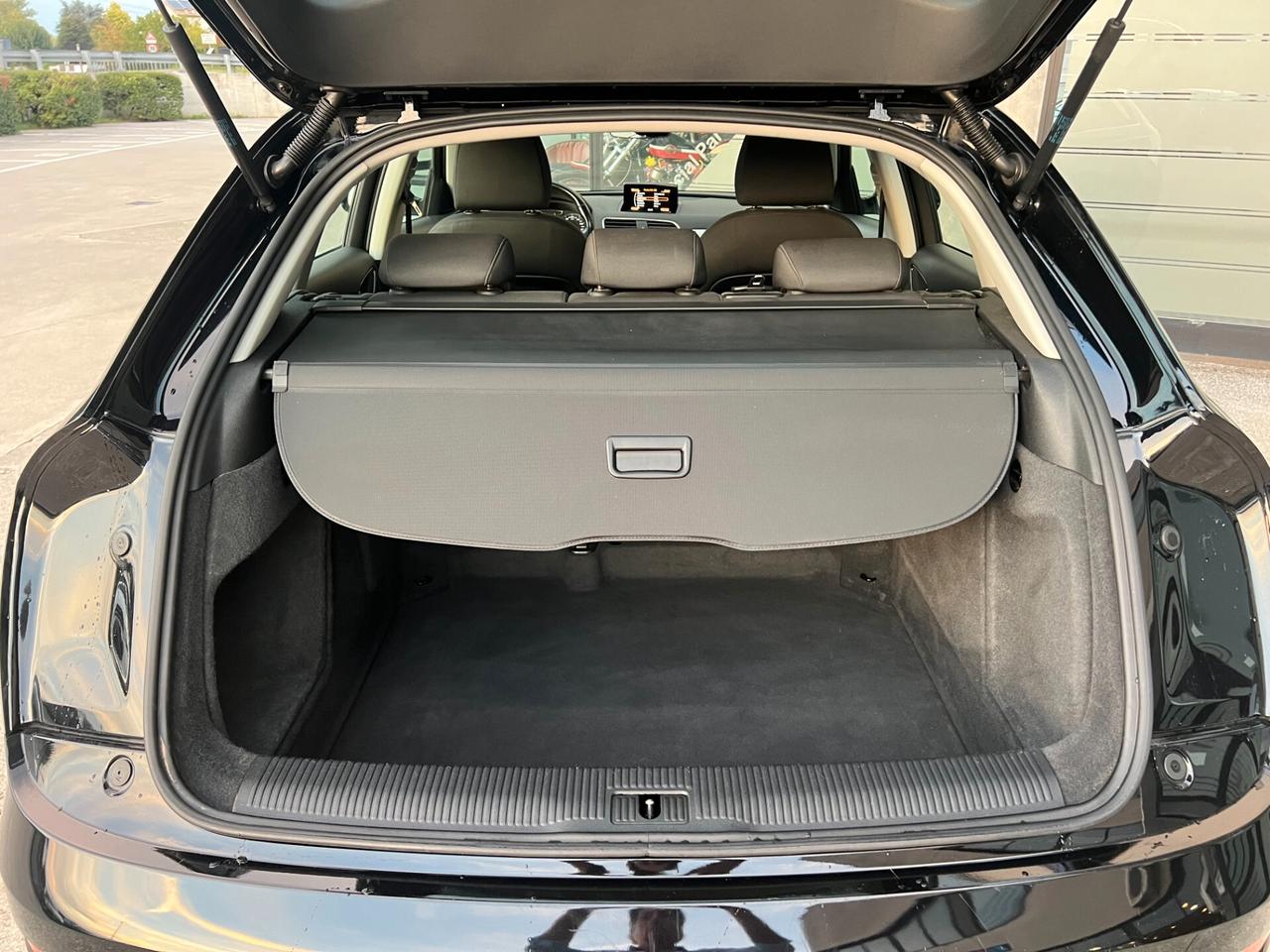 Audi Q3 2.0 Quattro S-tronic/UNIPROP