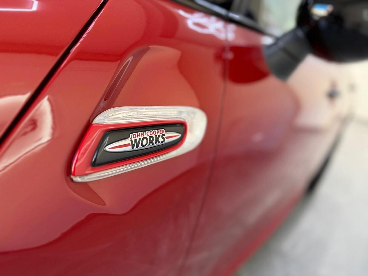 Mini Mini 2.0 Cooper SD Allestimento Jhon Cooper Works 5 porte TETTO