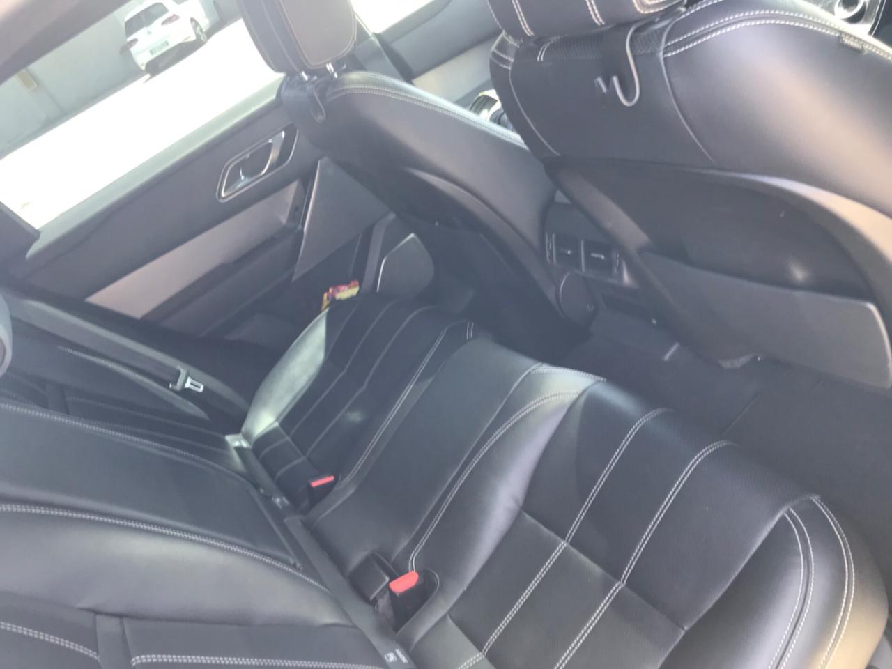 Land Rover Range Rover Velar 3.0 V6 SD6 300 CV R-Dynamic SE. Garanzia ufficiale Land Rover