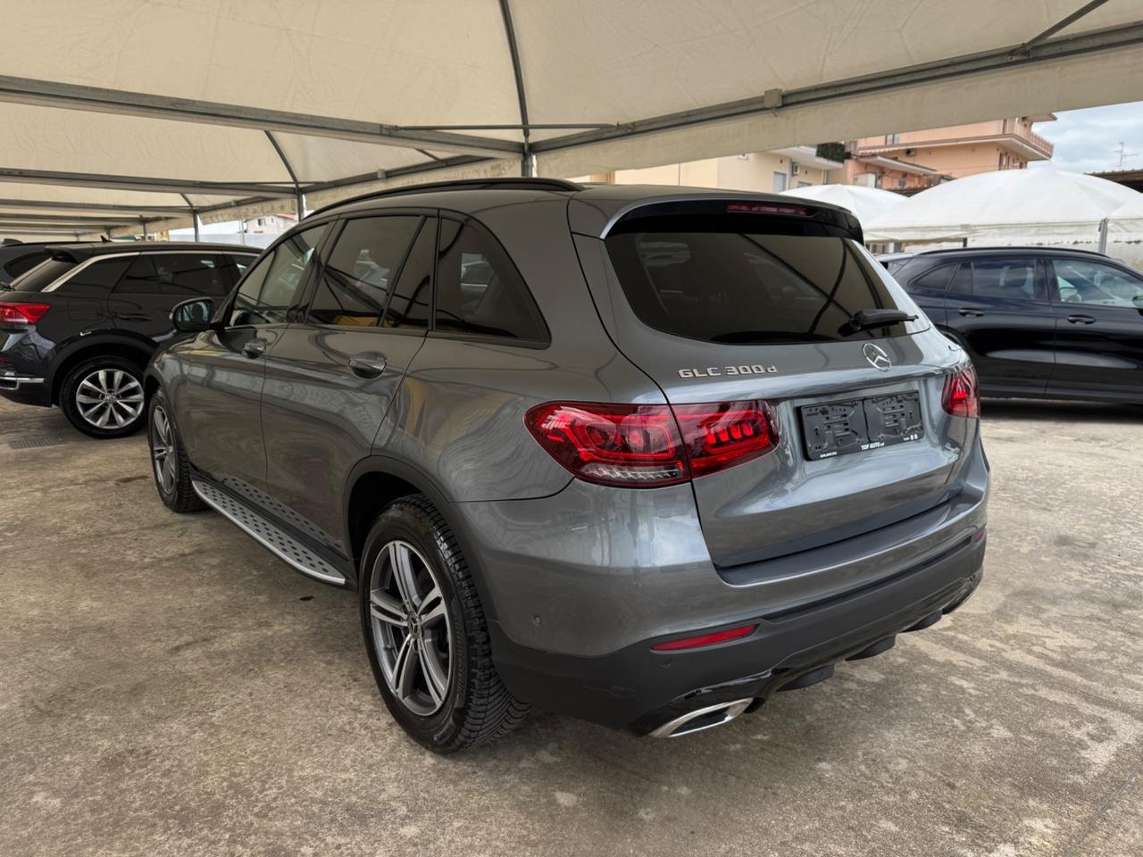 MERCEDES-BENZ GLC 300 d 4MATIC SPORT - MY20