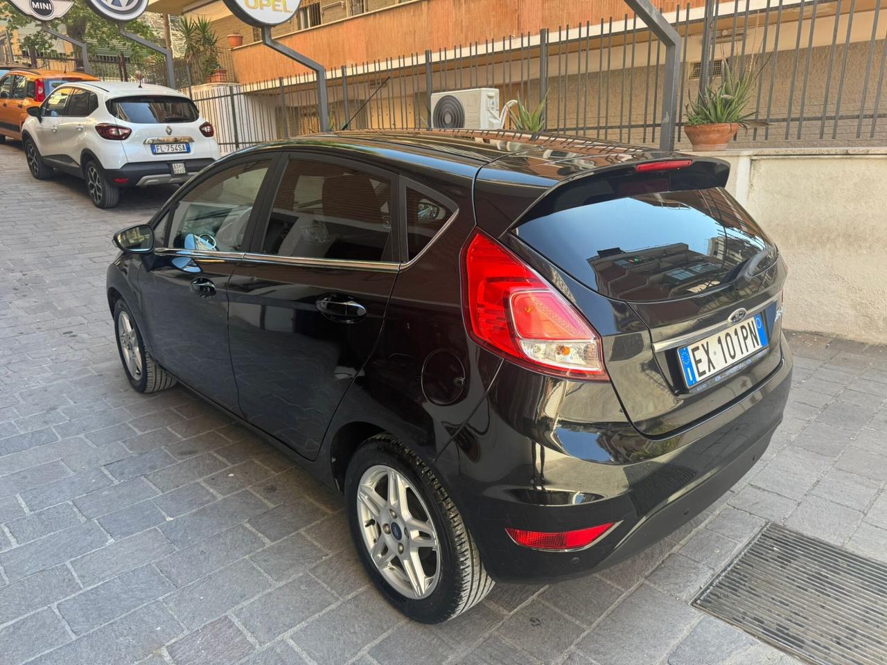 FORD Fiesta 1.4 5 porte Titanium IMPIANTO GPL