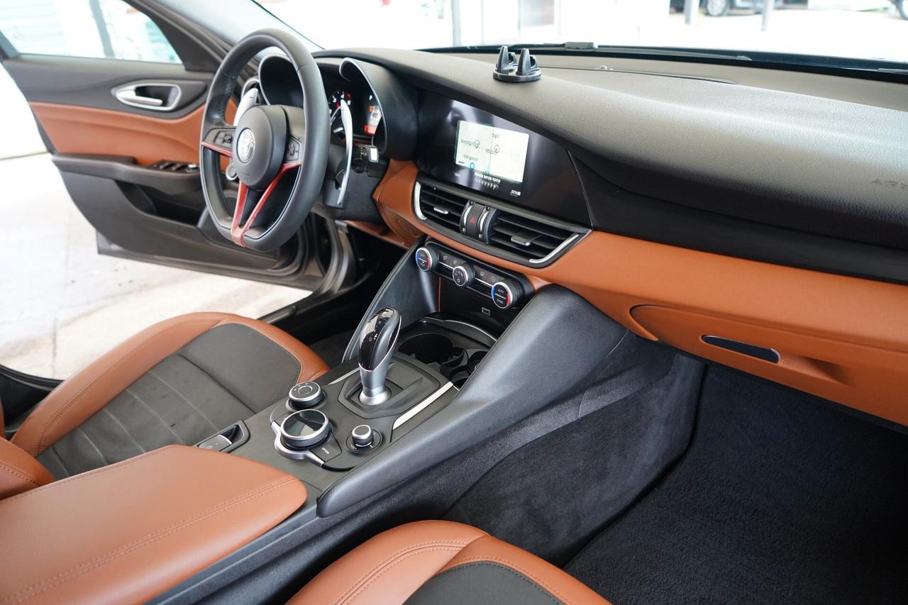 Alfa Romeo Giulia 2.2 Turbodiesel 180 CV AT8 Super