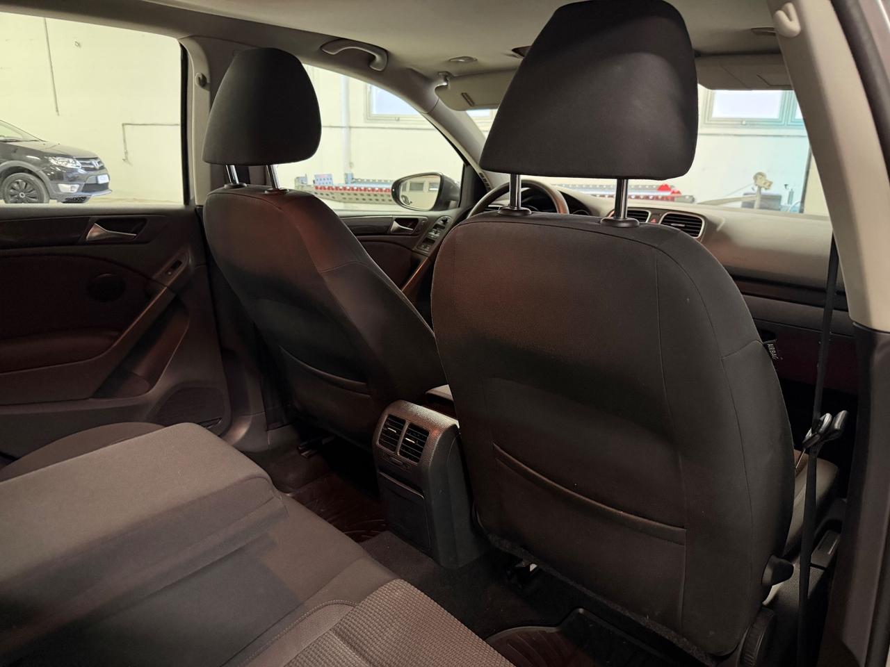 Volkswagen Golf 1.6 TDI DPF 5p.