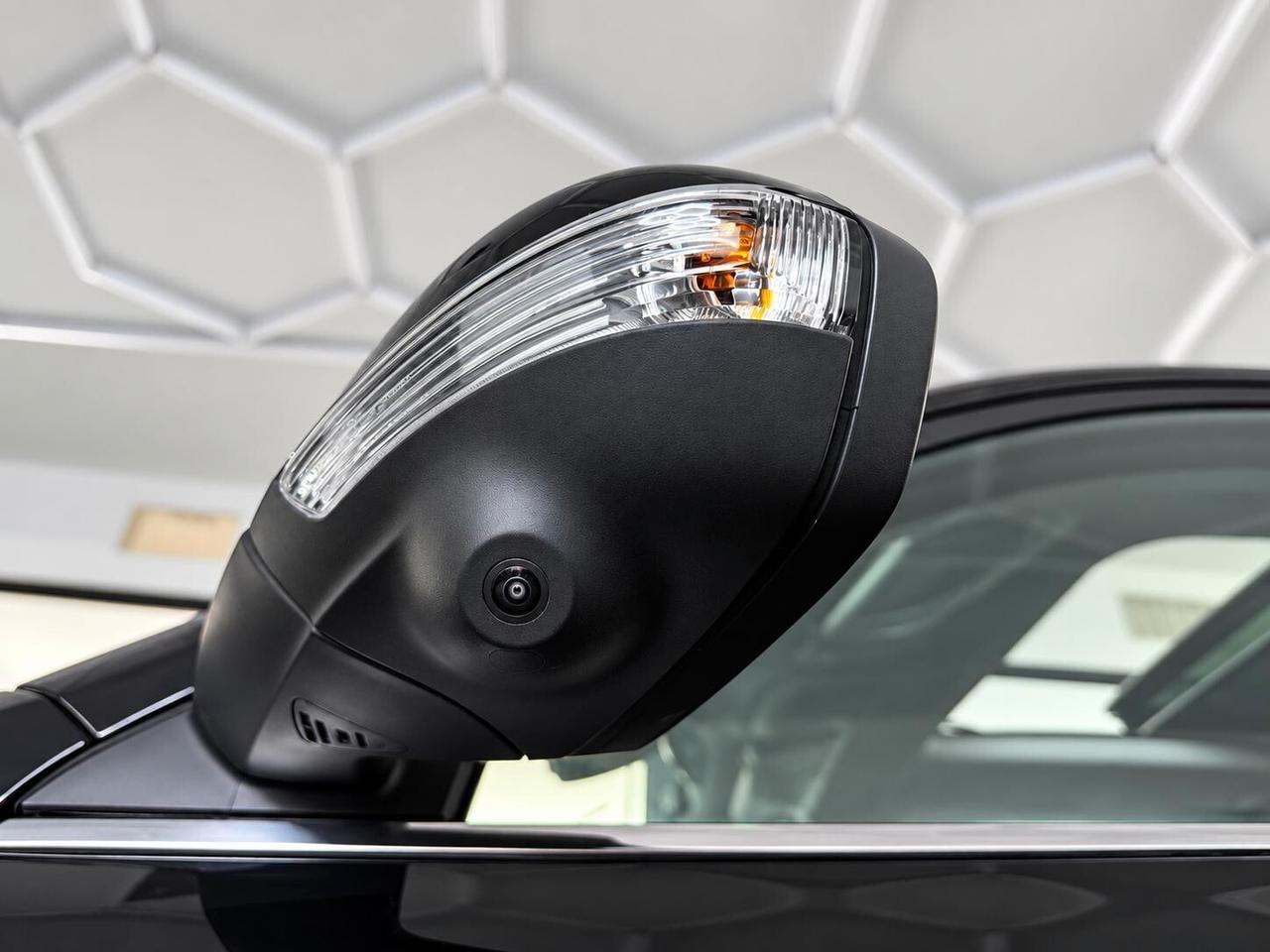 Mg ZS 1.5 Hybrid+ Luxury 102 cv