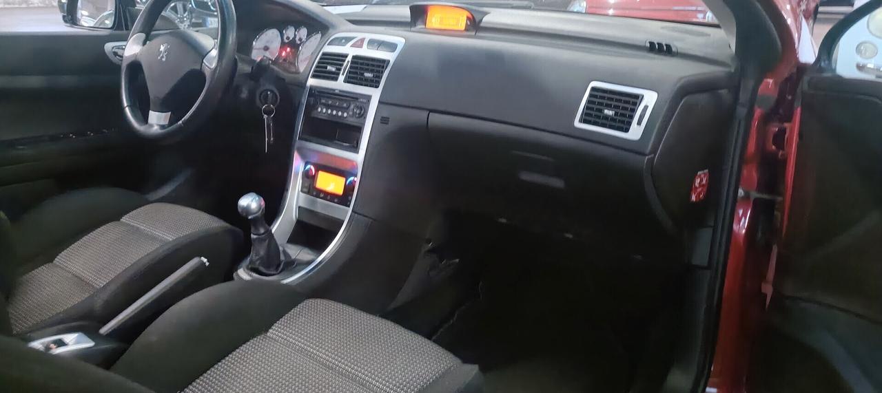 Peugeot 307 1.6 16V CC SOLO 75MILA KM!!!!!