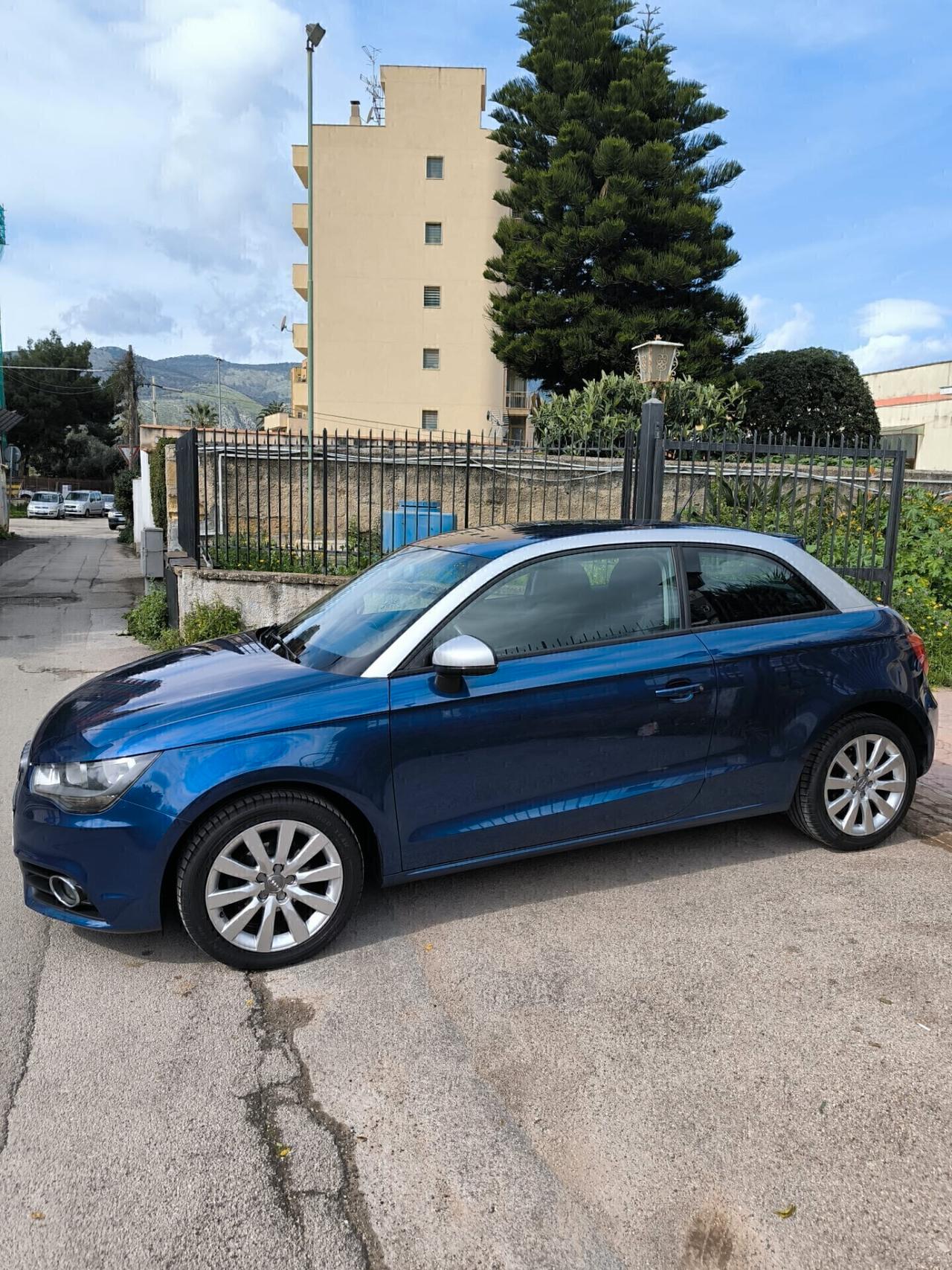Audi A1 Ambition 1.6 Tdi Diesel 90cv 2013 FULL Euro5