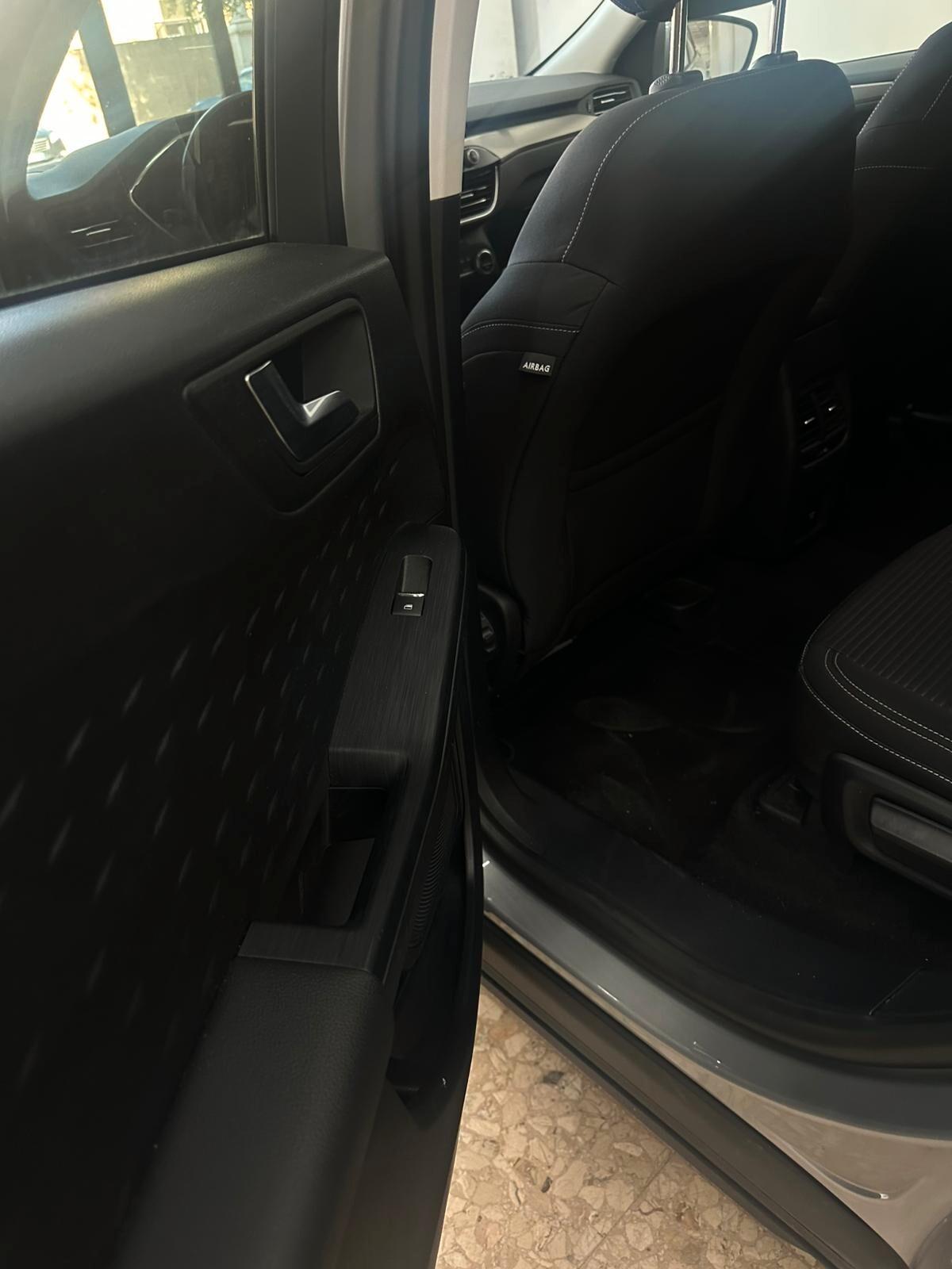 Ford Kuga 1.5 EcoBlue 120 CV 2WD Titanium Business