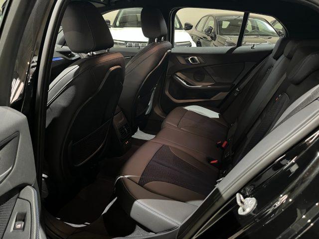 BMW 118 dA 5p. AUTOM. Msport /NAVI/FULL LED/17"M sport