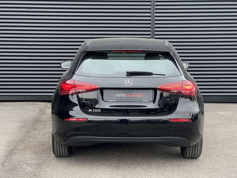 Mercedes-Benz Classe A 180 Advanced 136 CV