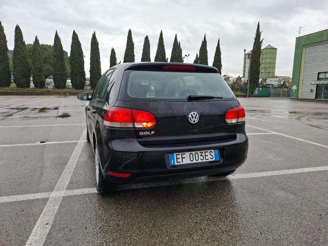 Volkswagen Golf Utilitaria