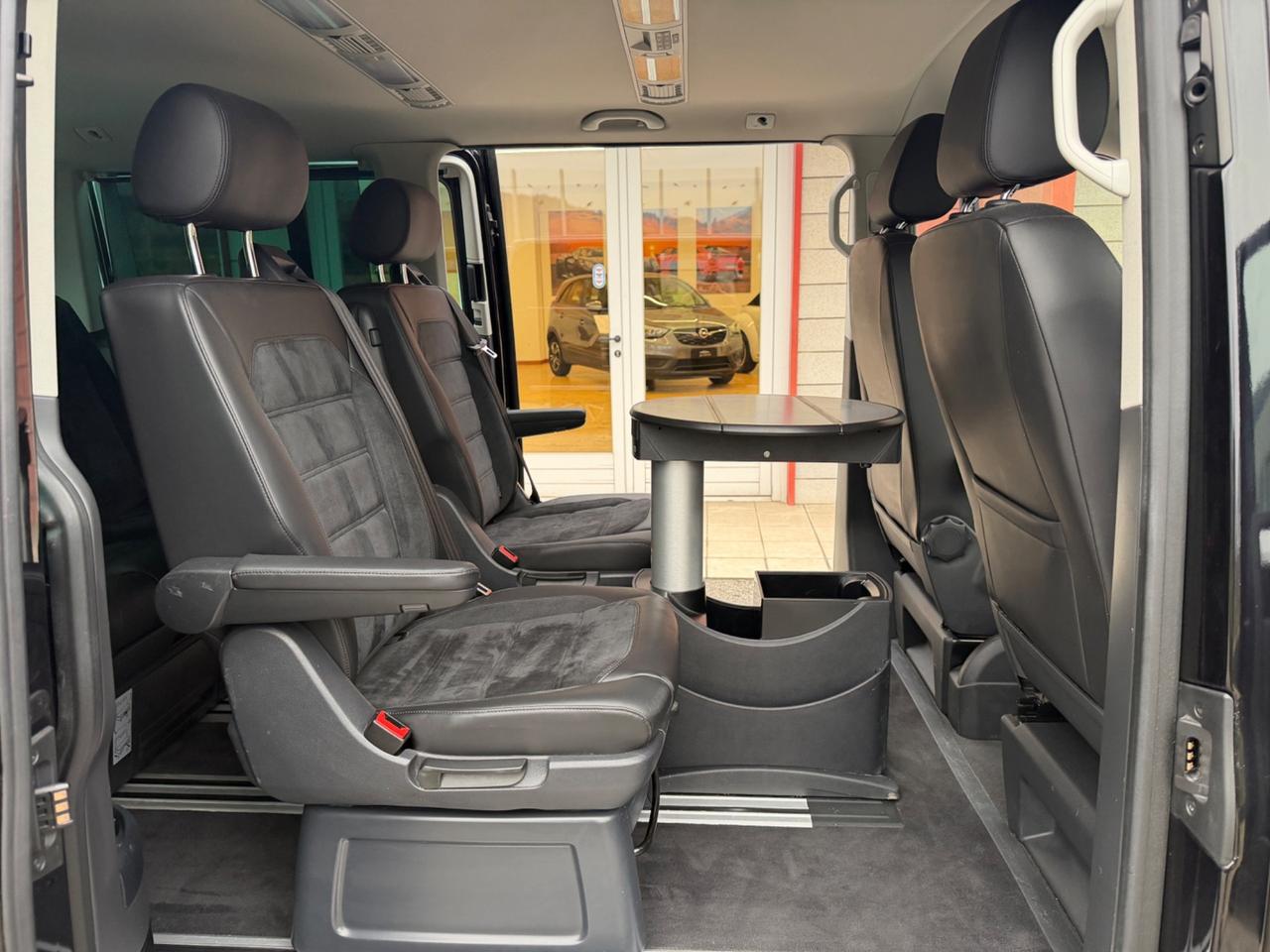 Volkswagen Multivan T6 - DSG 4x4 BULLI FULL