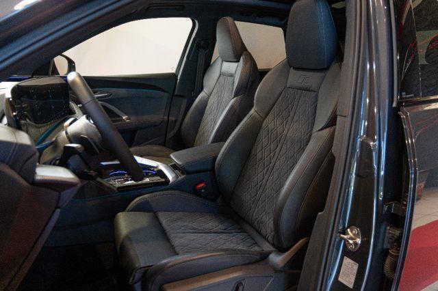 AUDI Q5 TDI 150 kW mHEV+ S tronic quattro S line edition.