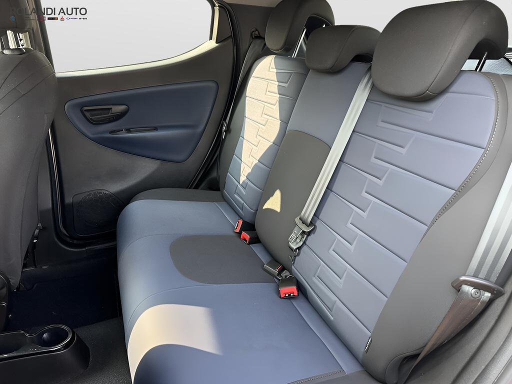 Lancia Ypsilon 1.0 FireFly Hybrid Oro