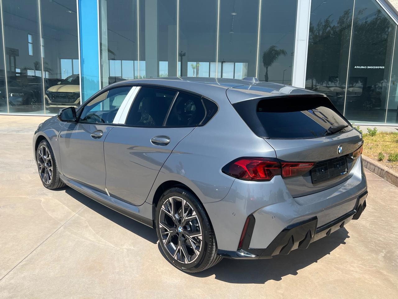 BMW 120 48V MSport auto possibilità noleggio no scoring