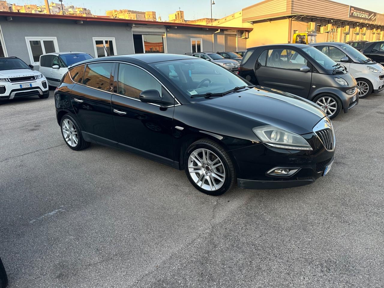 Lancia Delta 1.6 MJT DPF Platino