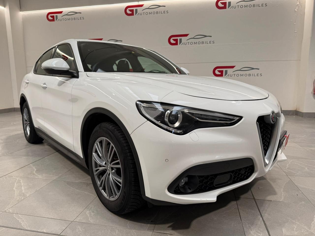 Alfa Romeo Stelvio 2.2 Turbodiesel 190 CV AT8 Q4 Business