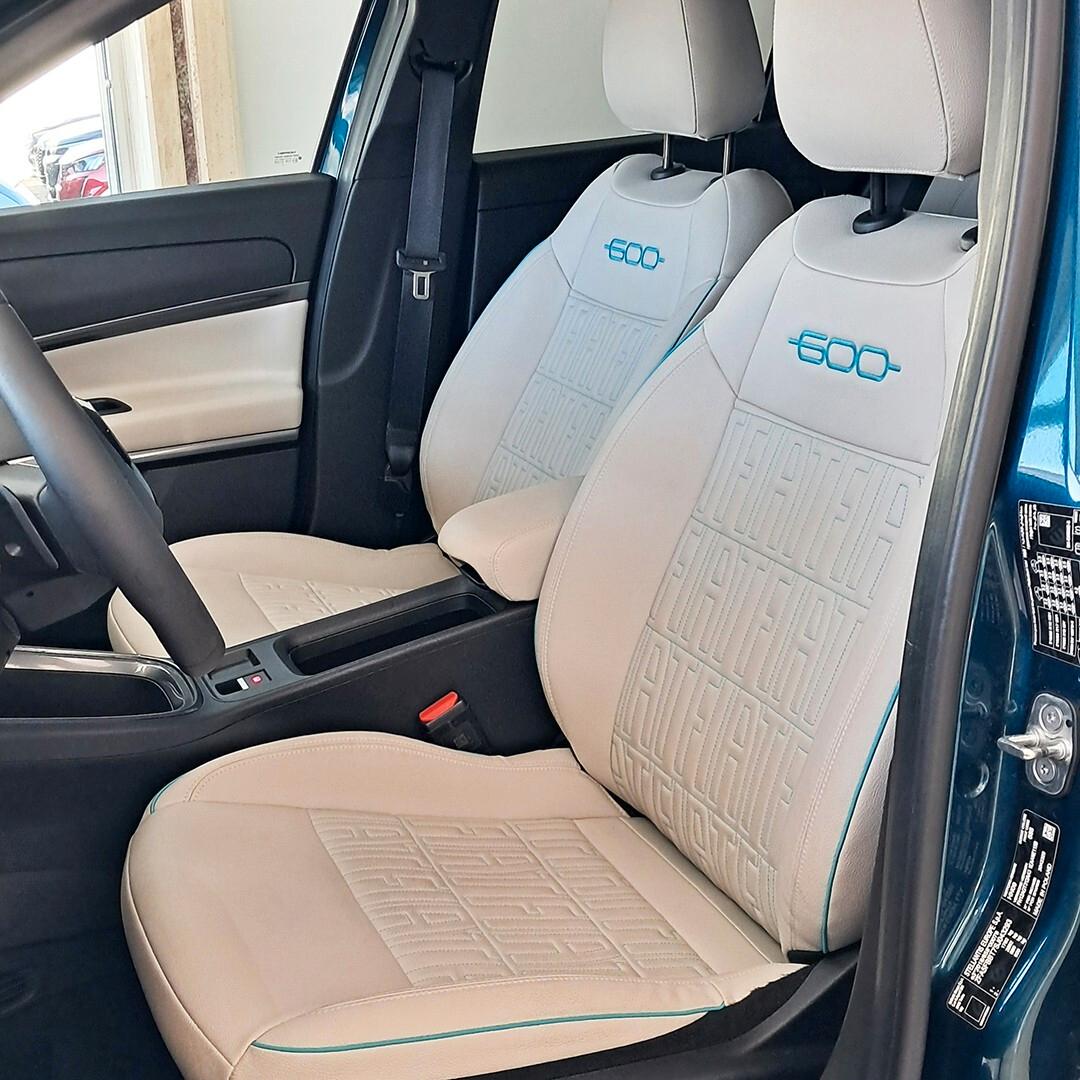 Fiat 600 Hybrid 100 CV DCT MHEV La Prima