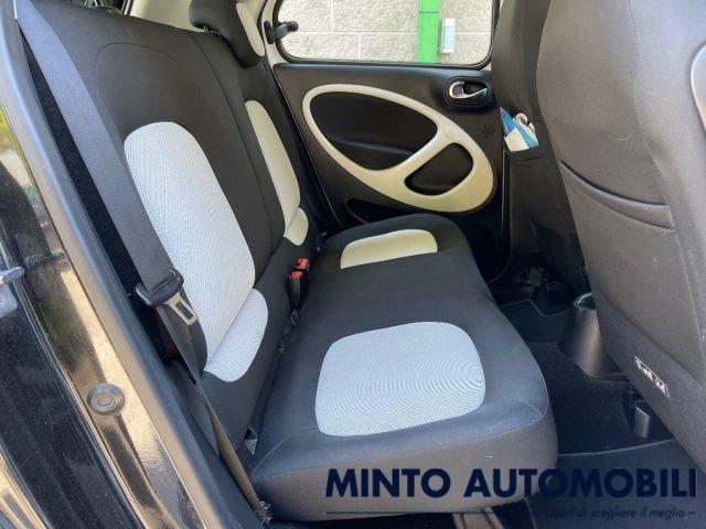 SMART ForFour 1.0 PASSION 71CV VOLANTE MULTIFUNZIONE BLUETOOTH