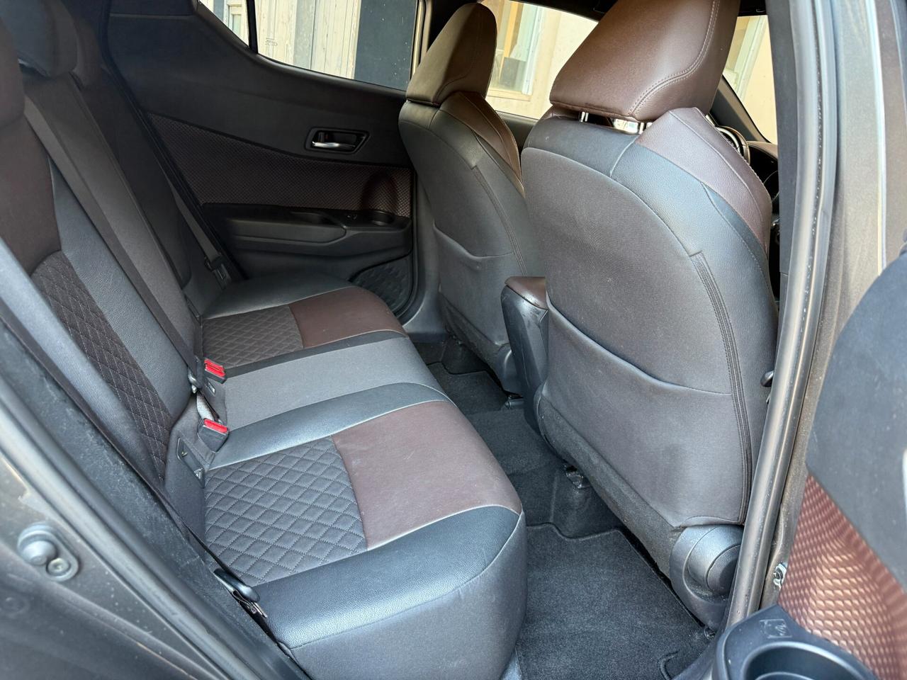 Toyota C-HR 1.2 Turbo CVT 4WD Lounge