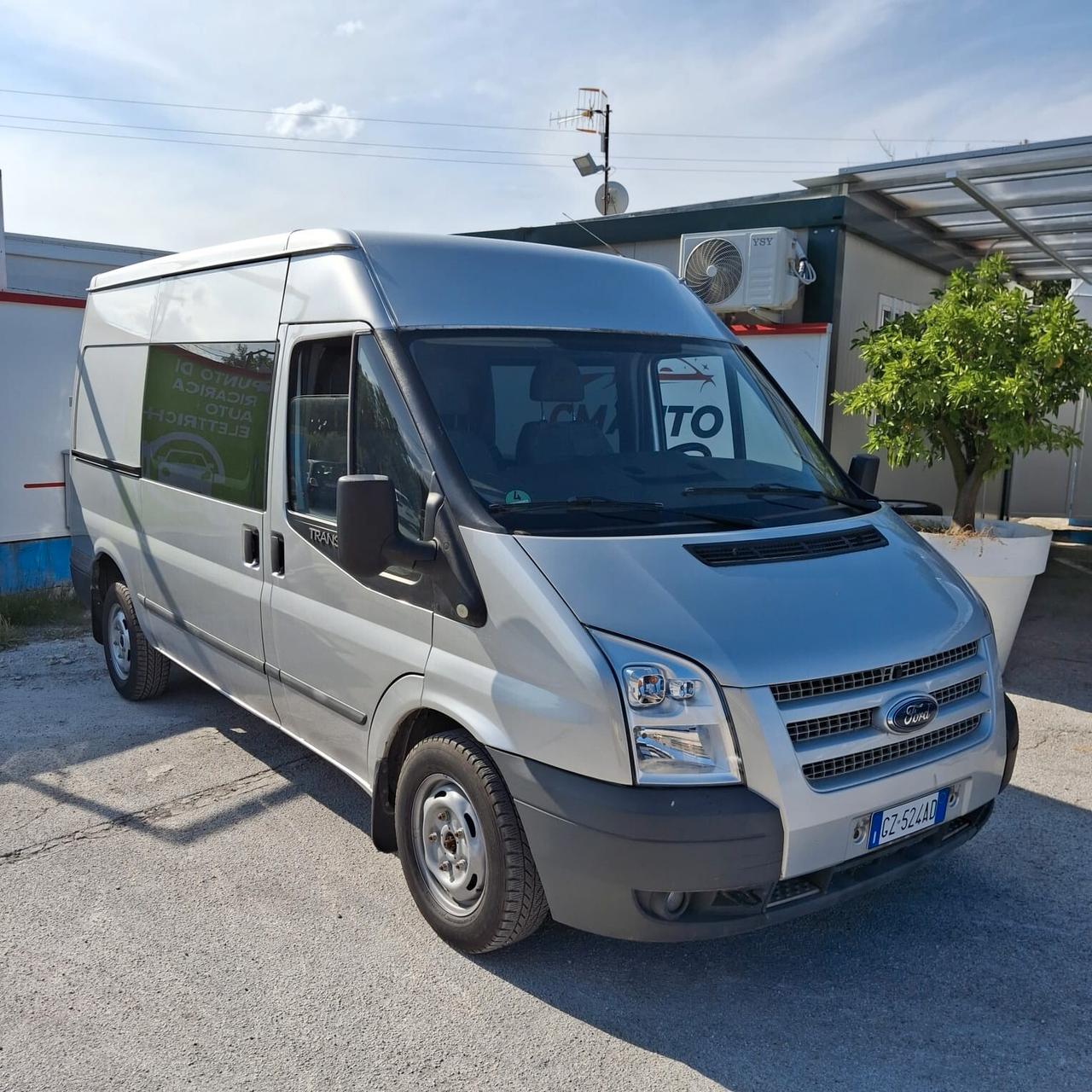 FORD TRANSIT CUSTOM 2.2 DIESEL 6 POSTI