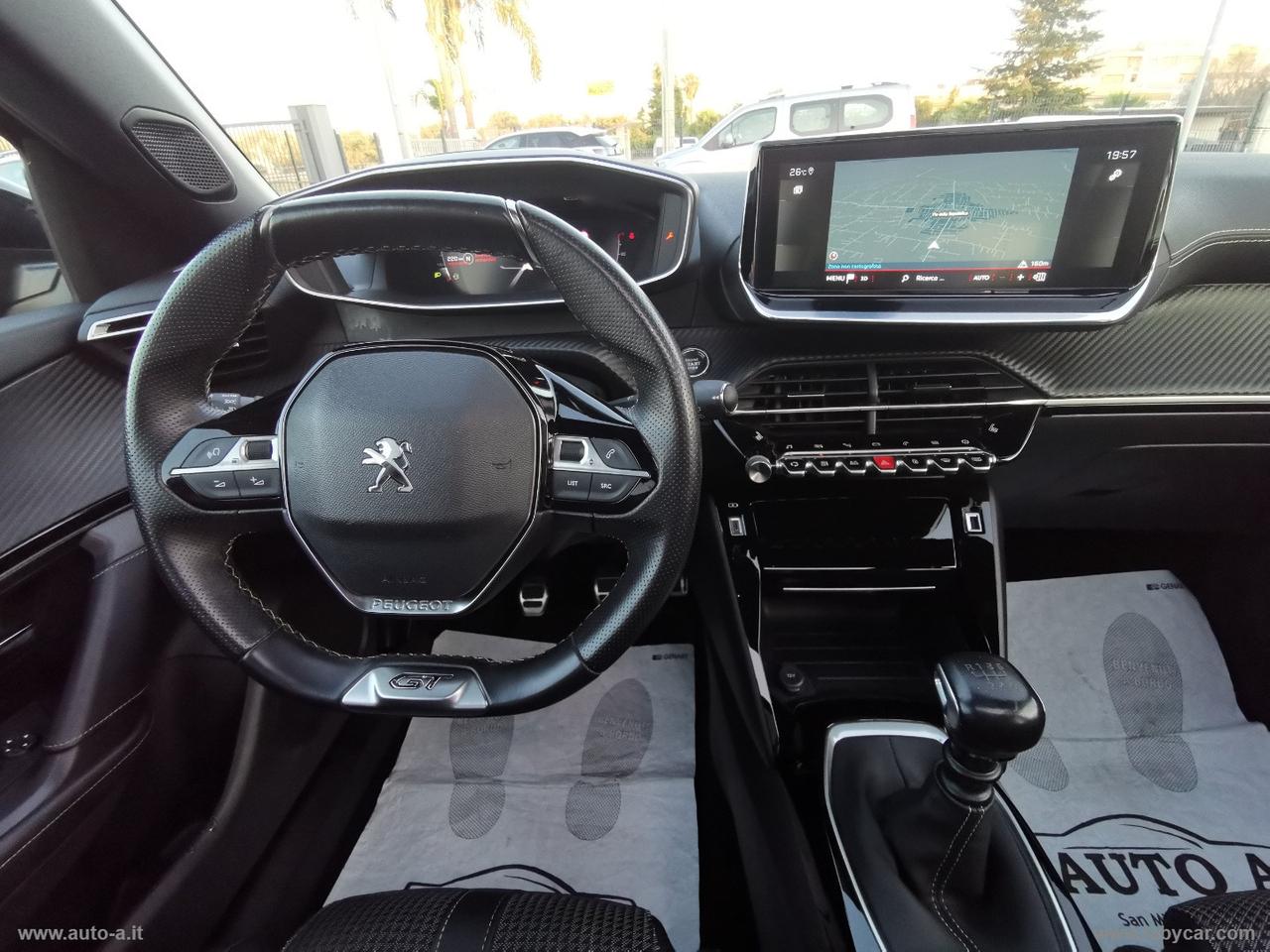 PEUGEOT 2008 BlueHDi 110 S&S GT