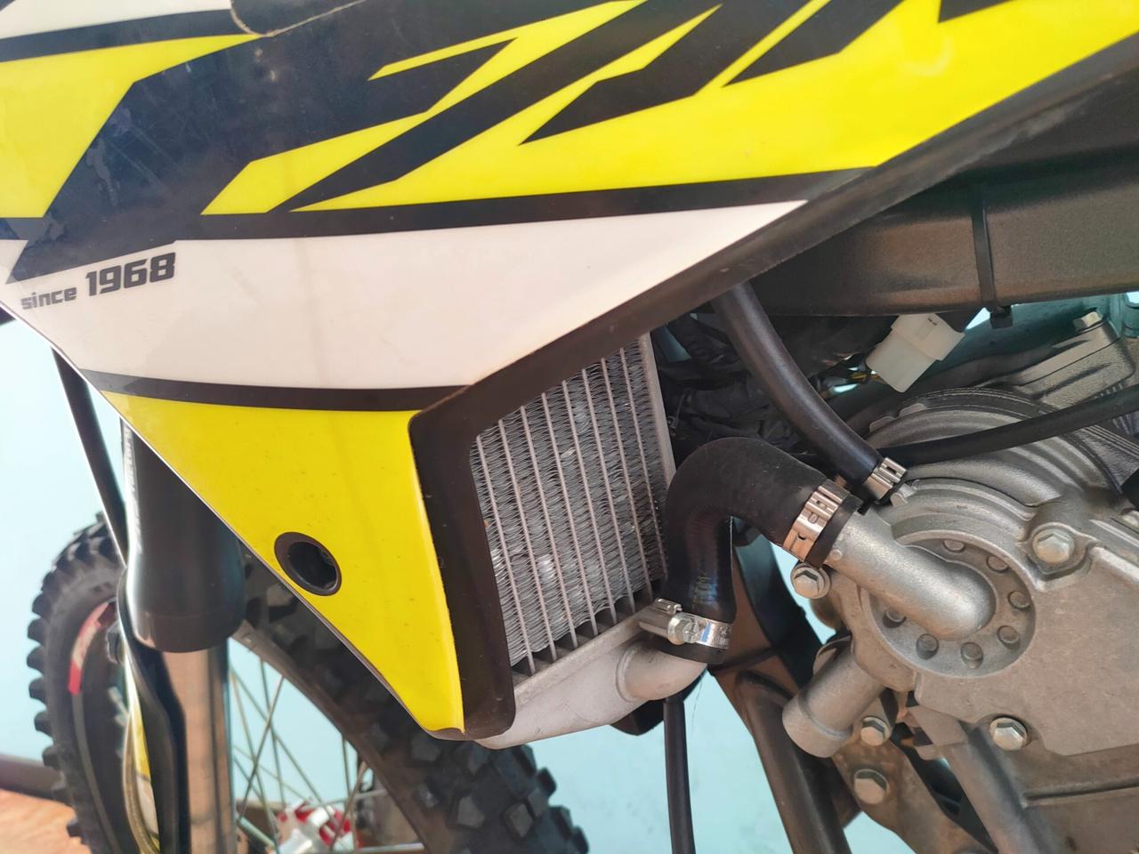 Fantic Motor XEF 125: divertente e potente