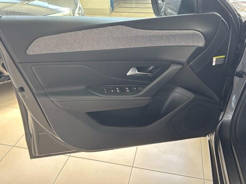 Peugeot 308 Allure BlueHDi 130 EAT8 S&S aut.