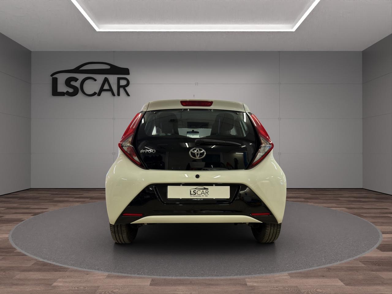 Toyota - Aygo 1.0 VVT-i 69 CV 5 porte x-business