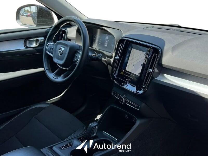 Volvo XC40 D3 150 CV AWD Automatica NAVI LED Business Plus