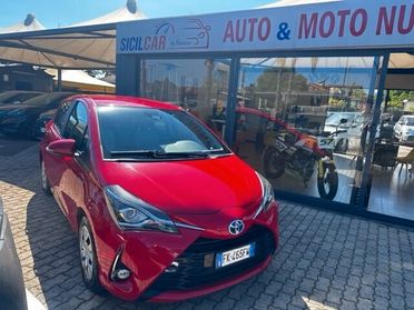 Toyota Yaris 1.5 Hybrid 5 porte Cool