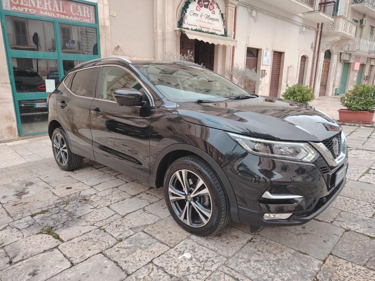 Nissan Qashqai 1.5 dCi N-Connecta