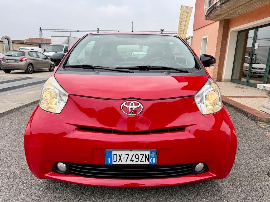 Toyota iQ 1.0 Sol